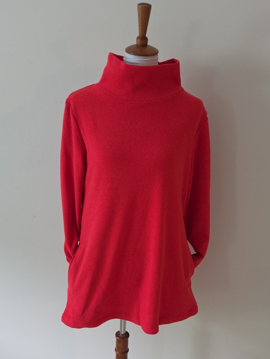 Dudley Stephens Sweaters - Dudley Stephens Classic Red Funnel Neck Women's Sweater Brand New